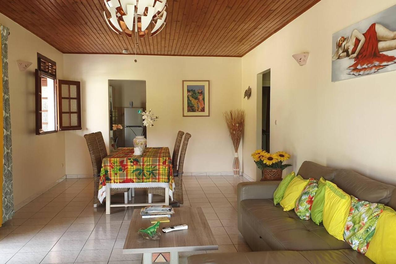 Le Petit Robert Maison F3 Plein Pied Ле-Робер Экстерьер фото